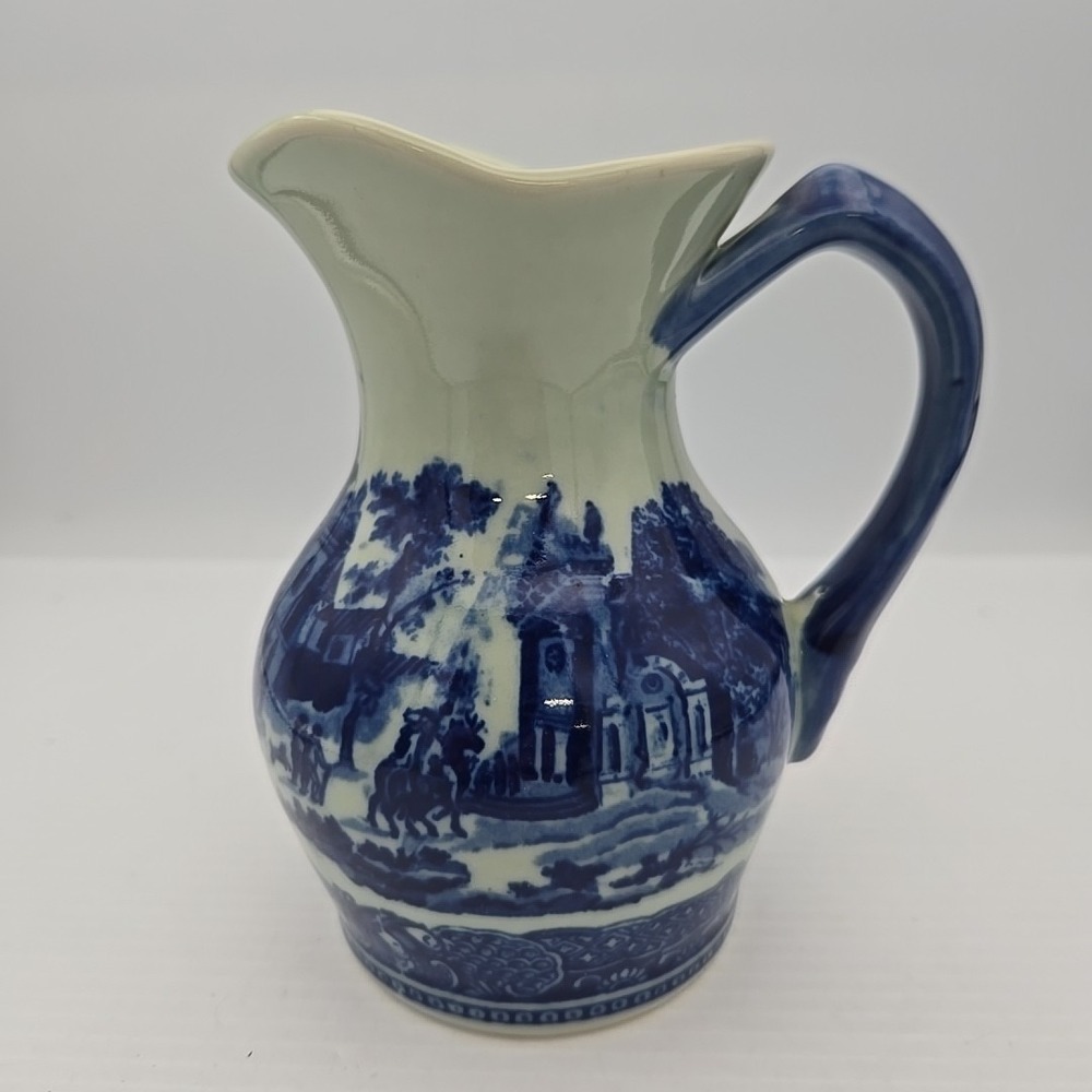 Vintage cobalt flow blue‎ ironstone 6 inch pitcher Victoria wear